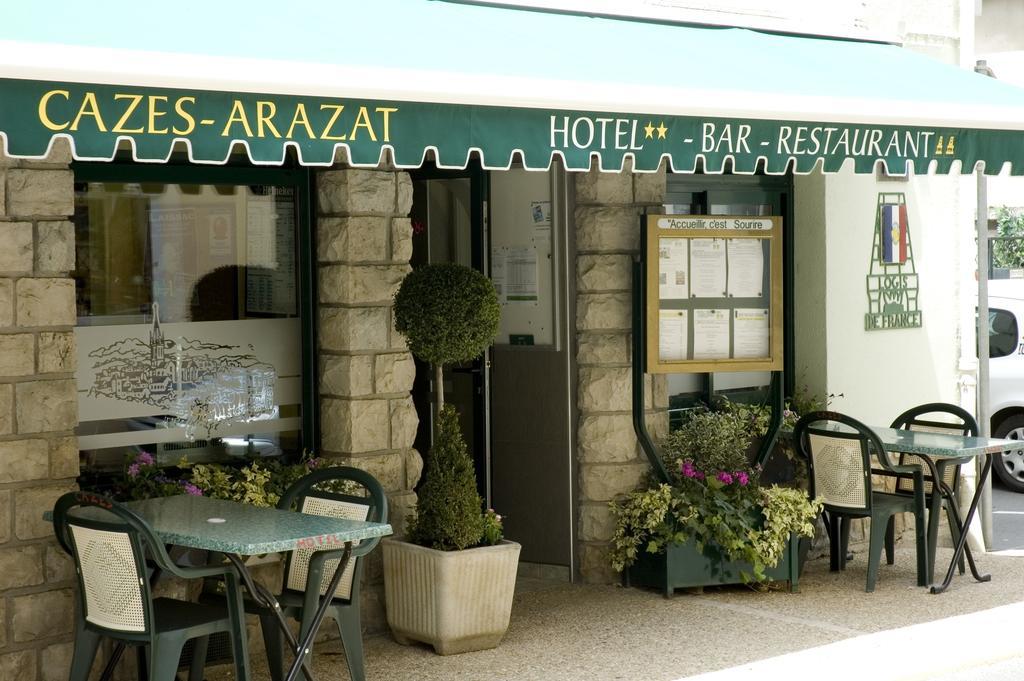 Logis Hotel Restaurant Cazes Arazat Laissac Exteriör bild